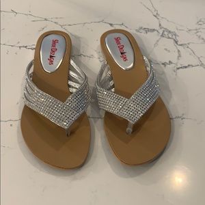 Shoe design women’s flip flops